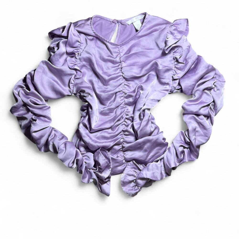 Pretty lilac ruffled long sleeve top